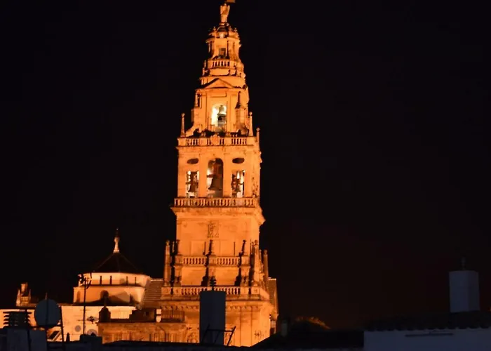 Mezquita Juderia Cordoba